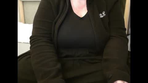 Snapshot of marthabriest chatting on 14, 2, 2025 Martha online show from 14, 2, 2025