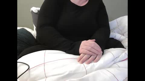 Snapshot of marthabriest chatting on 15, 2, 2025 Martha online show from 15, 2, 2025