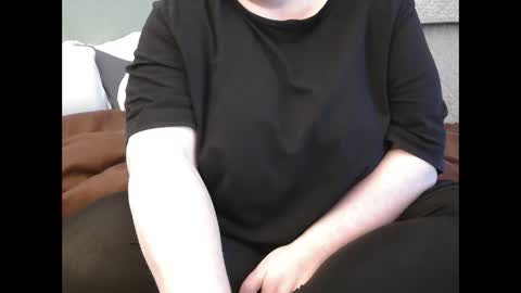 Snapshot of marthabriest chatting on 10, 3, 2025 Martha online show from 10, 3, 2025