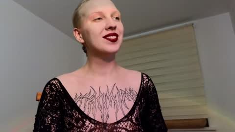 Snapshot of marthahoffman chatting on 21, 12, 2024 Ultimate Goddess online show from 21, 12, 2024