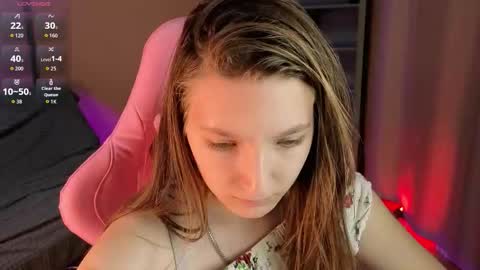 Snapshot of marthalune chatting on 13, 9, 2025 Martha online show from 13, 9, 2025