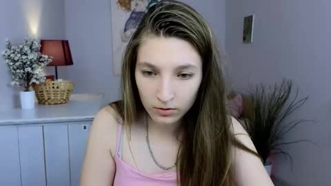 Snapshot of marthalune chatting on 3, 10, 2025 Martha online show from 3, 10, 2025