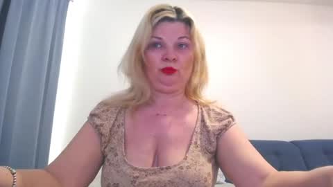 Snapshot of marthanollan chatting on 24, 5, 2026 Martha online show from 24, 5, 2026