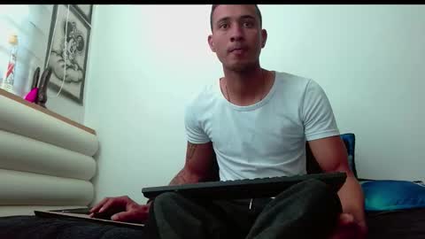 Snapshot of martin_smith20 chatting on 23, 11, 2025 martin_smith20 online show from 23, 11, 2025