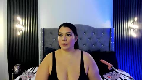   MARTINA   online show from 18, 9, 2025