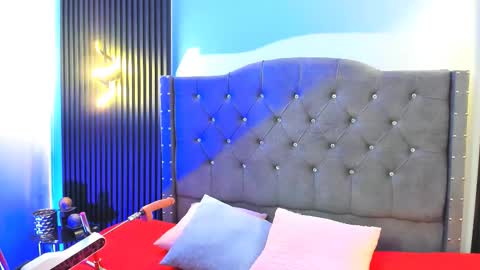   MARTINA   online show from 30, 10, 2025