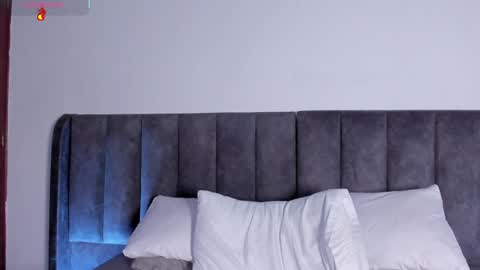 Laura online show from 3, 2, 2025