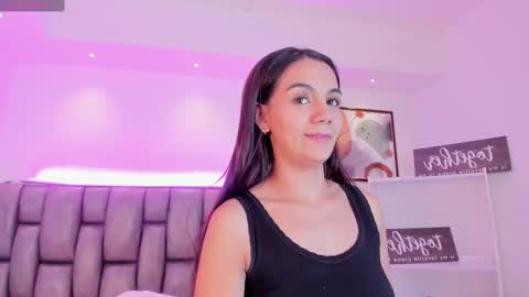 Martina online show from 4, 3, 2025