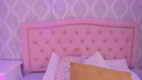 Snapshot of martina_rivera_ chatting on 11, 2, 2025 Martina online show from 11, 2, 2025