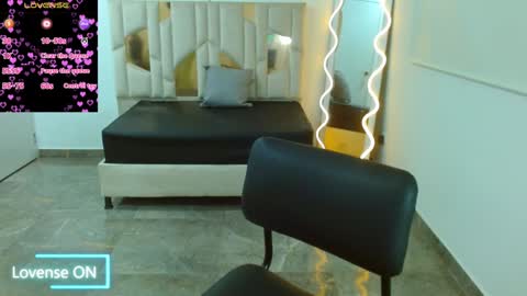 Snapshot of martina_tay chatting on 6, 2, 2025 Hey im martina online show from 6, 2, 2025