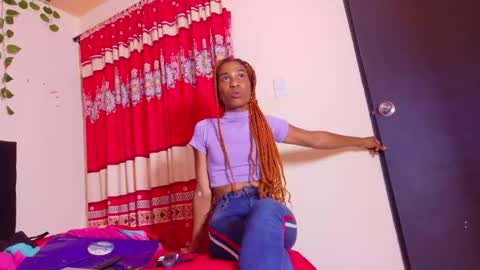 Snapshot of martina_thompson69 chatting on 1, 12, 2025 Martina online show from 1, 12, 2025