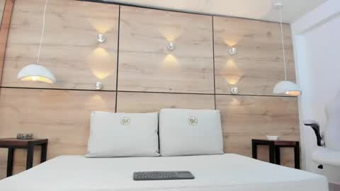 martina touss  online show from 7, 3, 2025