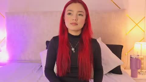 Snapshot of martinaa_garcia chatting on 22, 6, 2026 Martina online show from 22, 6, 2026