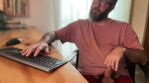 Martincito online show from 25, 2, 2025