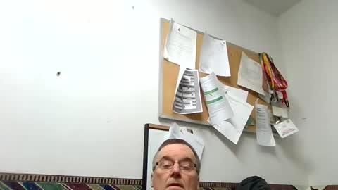 Snapshot of marty1688 chatting on 28, 11, 2025 marty1688 online show from 28, 11, 2025