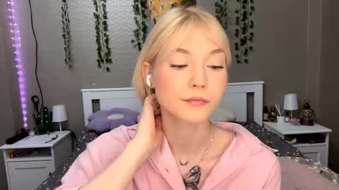 Lisa online show from 6, 2, 2026