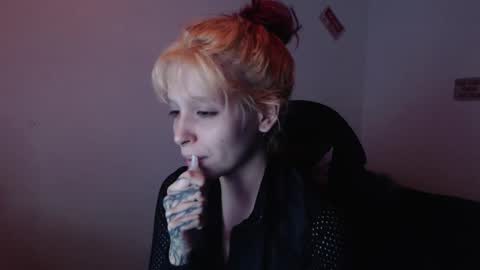                      100   online show from 21, 11, 2025