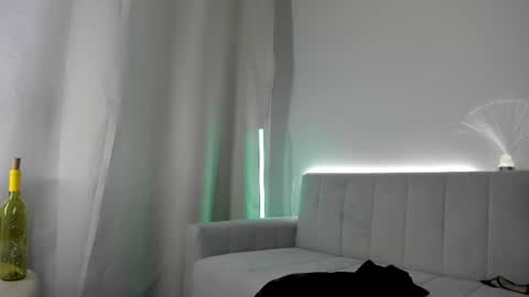 Julia online show from 24, 2, 2025