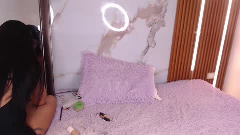 Snapshot of mary_live18 chatting on 14, 9, 2025 Hi guys im Mary online show from 14, 9, 2025