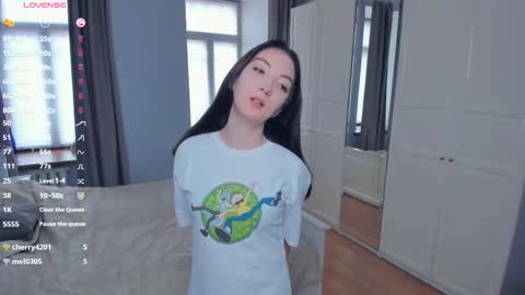 Snapshot of mary_loky chatting on 14, 12, 2025 Mary online show from 14, 12, 2025