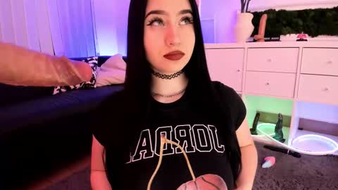 Mary online show from 7, 3, 2026