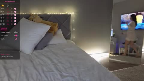 Snapshot of mary_love16 chatting on 25, 10, 2025 Maria online show from 25, 10, 2025