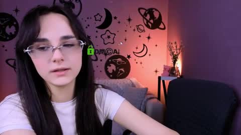 Snapshot of mary_meow_hot chatting on 18, 4, 2026 Mary online show from 18, 4, 2026