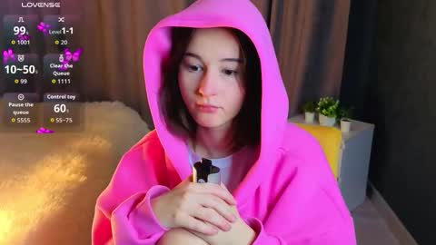 Snapshot of mary_smit chatting on 4, 10, 2025 mary online show from 4, 10, 2025