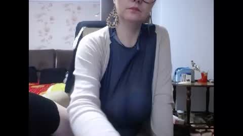 Snapshot of mary_x chatting on 2, 1, 2025 Mary online show from 2, 1, 2025