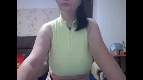 Snapshot of mary_x chatting on 3, 2, 2025 Mary online show from 3, 2, 2025