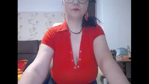 Snapshot of mary_x chatting on 4, 2, 2025 Mary online show from 4, 2, 2025