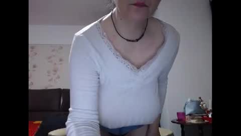 Snapshot of mary_x chatting on 17, 2, 2025 Mary online show from 17, 2, 2025