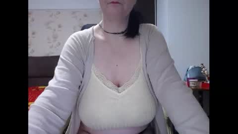 Snapshot of mary_x chatting on 18, 2, 2025 Mary online show from 18, 2, 2025