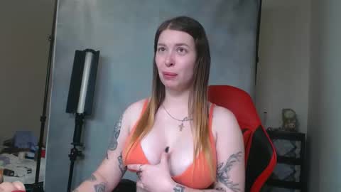 MaryHotLoves online show from 10, 10, 2025