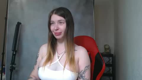 MaryHotLoves online show from 14, 10, 2025