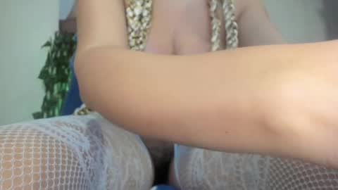 maryjoe11 online show from 11, 11, 2025