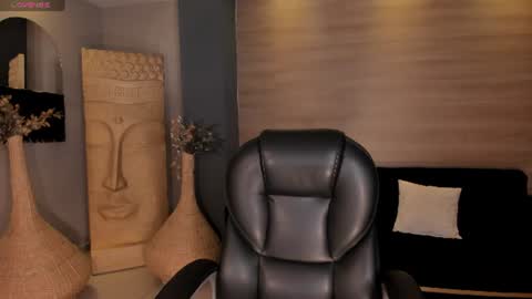 Snapshot of marylewis_ chatting on 22, 6, 2026 Mary online show from 22, 6, 2026