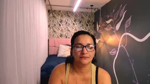 Marylin online show from 11, 3, 2025