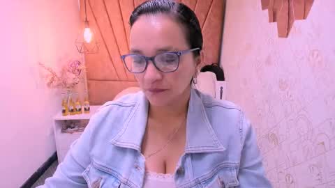 Marylin online show from 17, 9, 2025