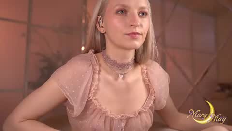 Snapshot of marylunamay chatting on 3, 7, 2026 Mary online show from 3, 7, 2026