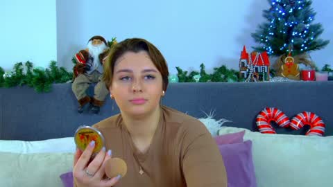 Snapshot of marymurrays chatting on 27, 12, 2024 MaryMurrays online show from 27, 12, 2024