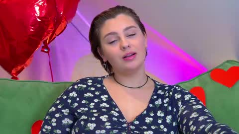 Snapshot of marymurrays chatting on 18, 2, 2025 MaryMurrays online show from 18, 2, 2025