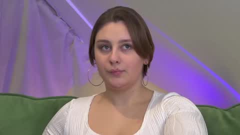 Snapshot of marymurrays chatting on 10, 3, 2025 MaryMurrays online show from 10, 3, 2025