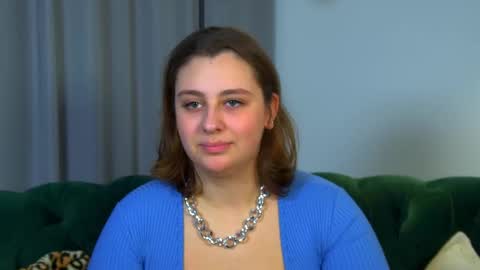 Snapshot of marymurrays chatting on 16, 10, 2025 MaryMurrays online show from 16, 10, 2025