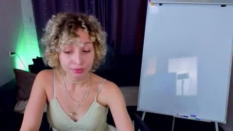 Mary online show from 21, 10, 2025