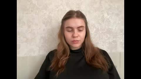 MaryYourr online show from 22, 4, 2026