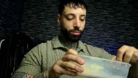 masculineguy69 online show from 28, 3, 2026