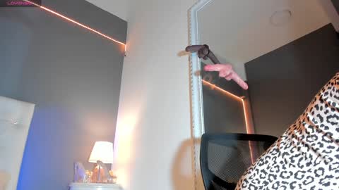 Masha Foxx online show from 26, 1, 2025