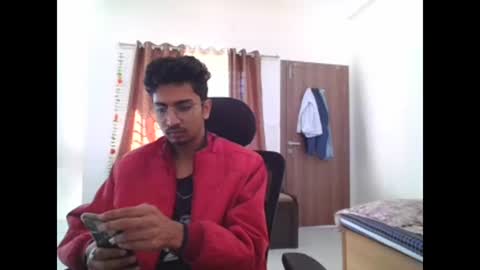 Snapshot of maskboyz2003 chatting on 19, 12, 2024 maskboyz2003 online show from 19, 12, 2024