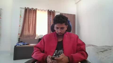 Snapshot of maskboyz2003 chatting on 20, 12, 2024 maskboyz2003 online show from 20, 12, 2024